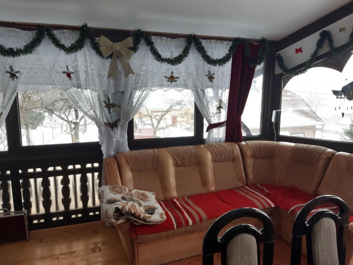 Casa Dintre Pini Villa Păltinoasa Buitenkant foto