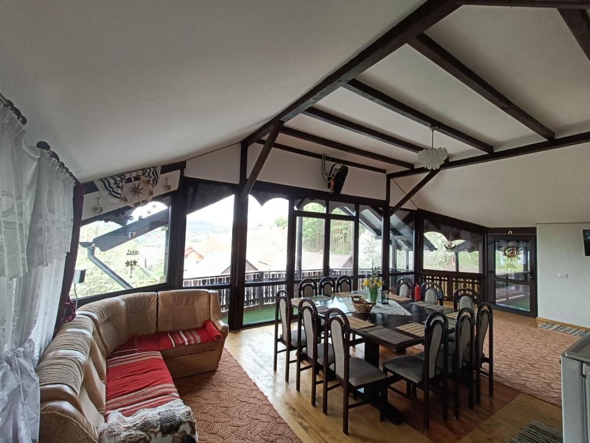 Casa Dintre Pini Villa Păltinoasa Buitenkant foto