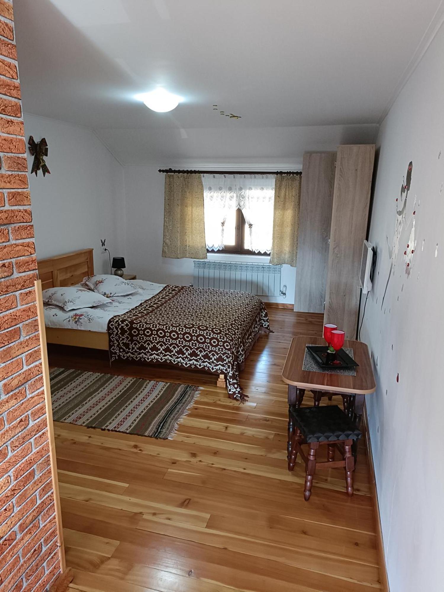 Casa Dintre Pini Villa Păltinoasa Buitenkant foto